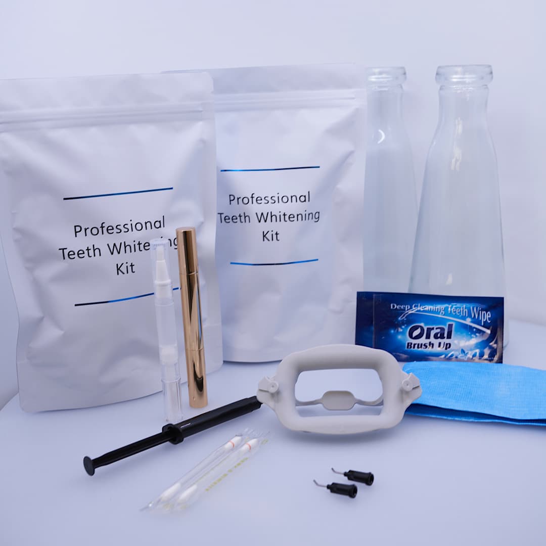 Professional cosmetic teeth whitening kits, gel pens and treatment accessories